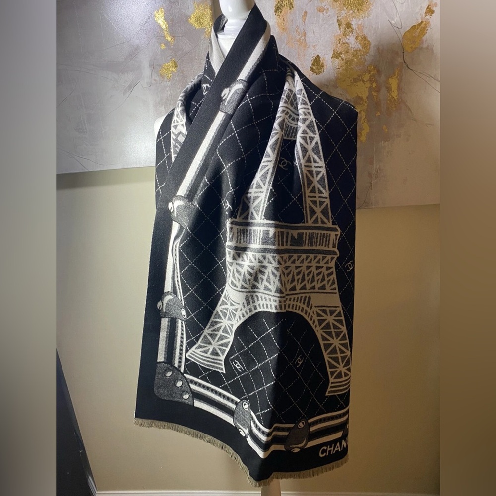 🛑SOLD🛑 CHANEL Black/White Eiffel Tower Print Scarf  | Black White - Picture 6 of 14